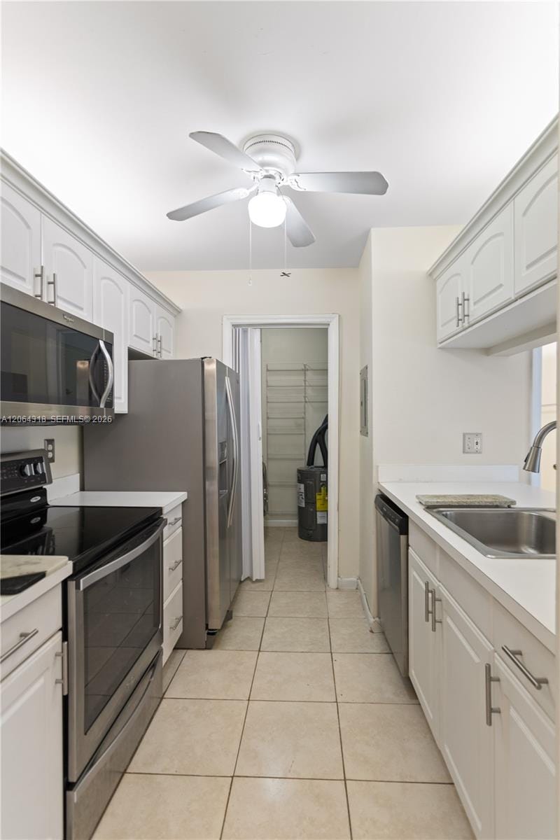 2734 N Nob Hill Road — photo 12