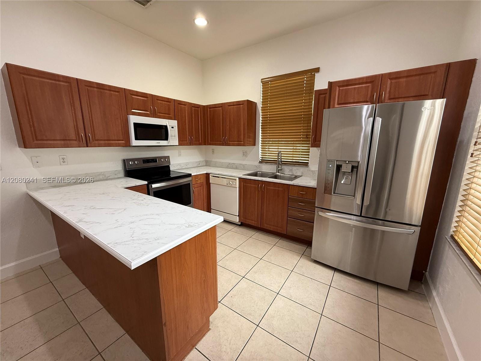 634 SW 147th Avenue 634, Pembroke Pines, FL 33027 photo 6