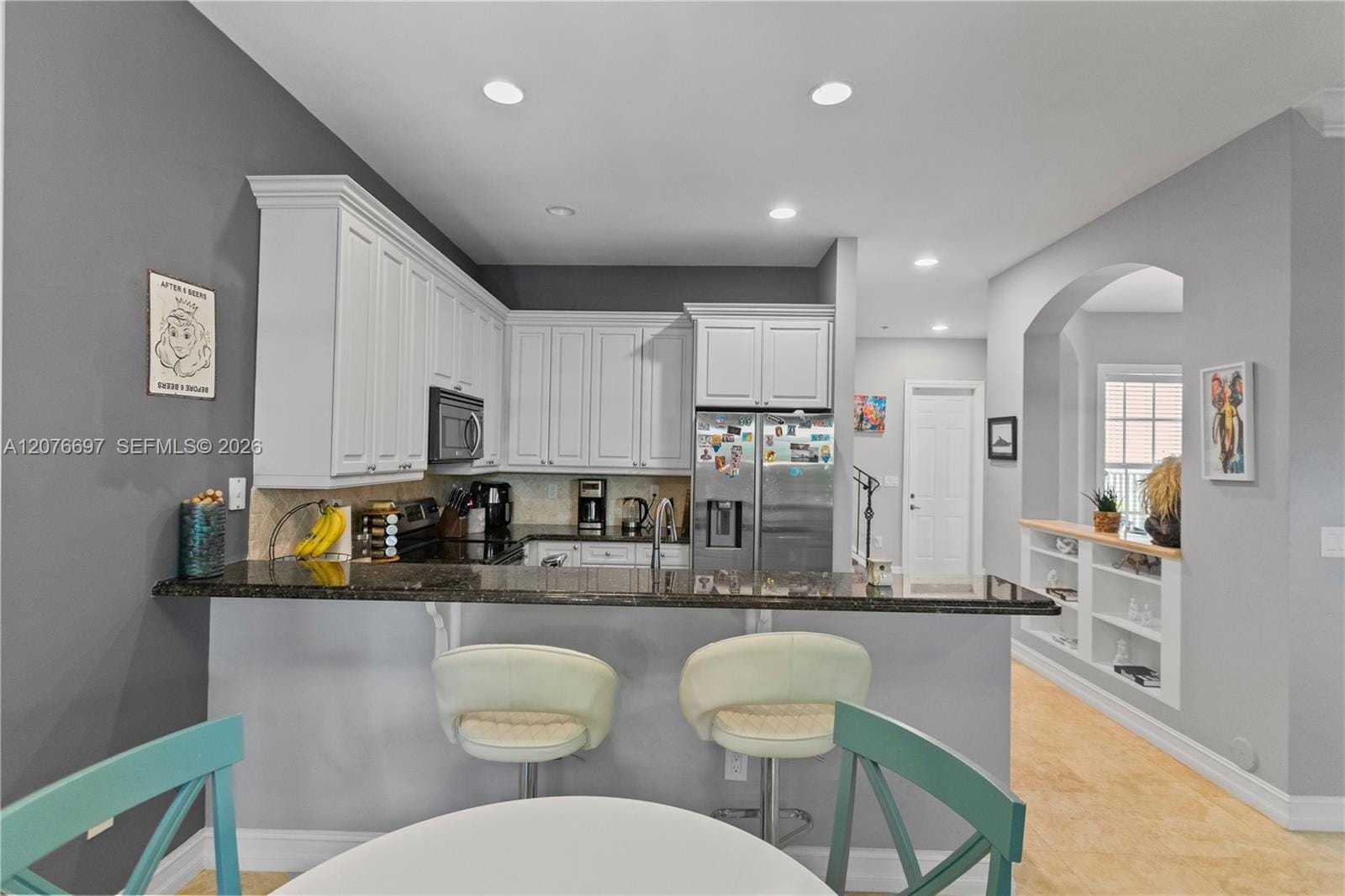 1139 N Victoria Park Road — photo 8