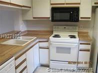 2570 NW 89th Drive # 2570 — photo 2
