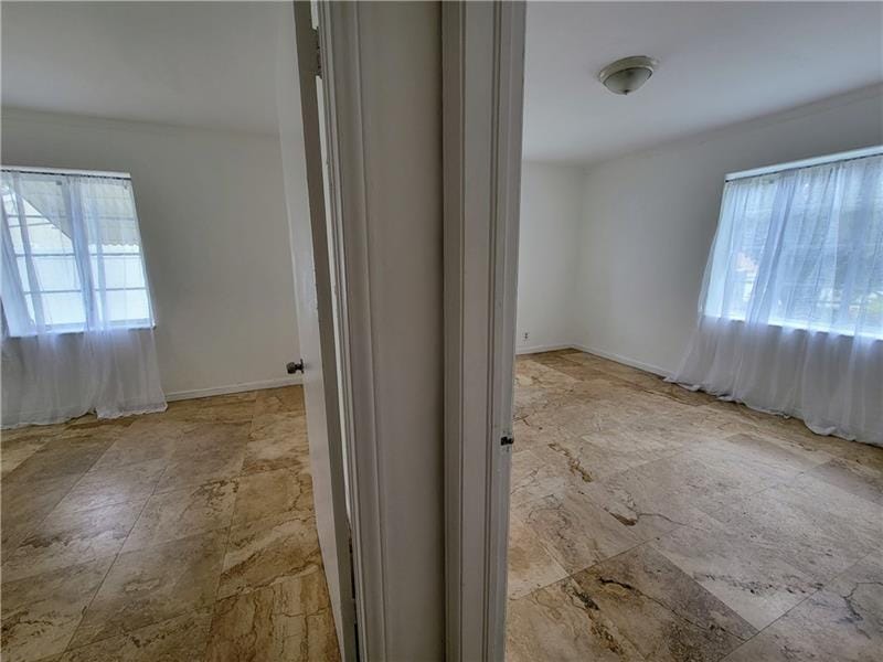 2531 FUNSTON Street — photo 8