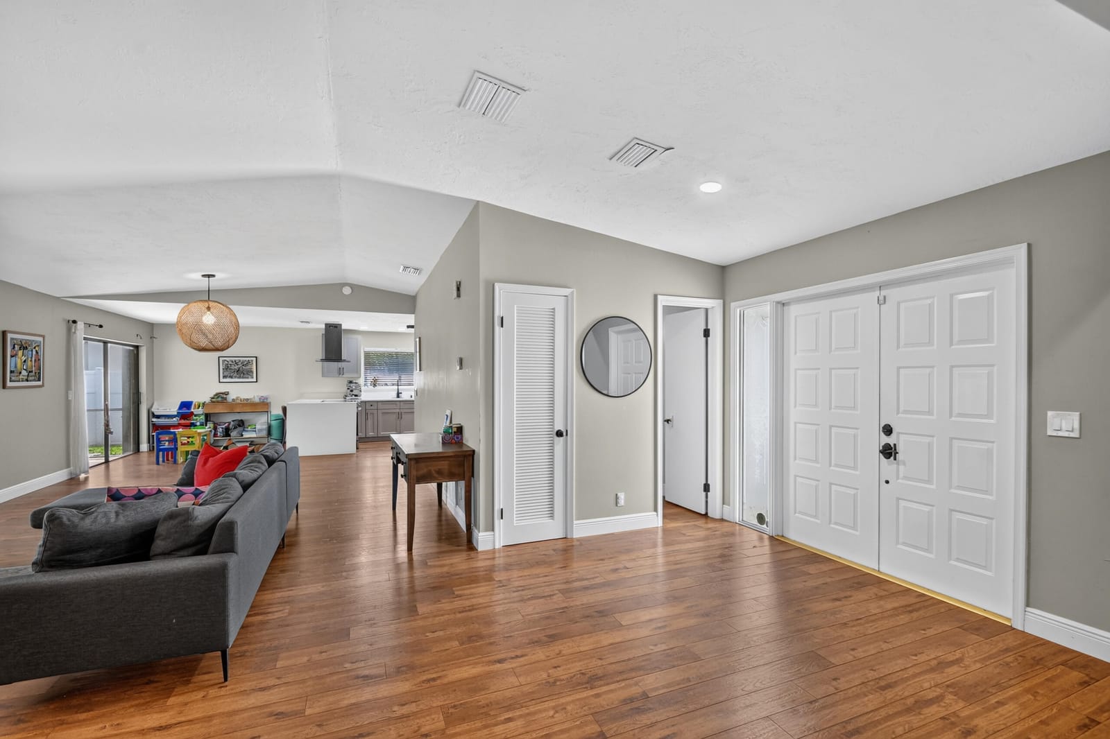 2606 SW 23rd Cranbrook Drive — photo 4