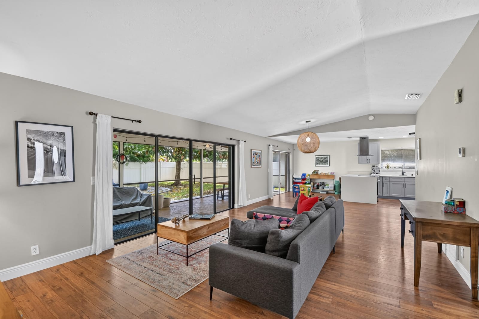 2606 SW 23rd Cranbrook Drive — photo 5