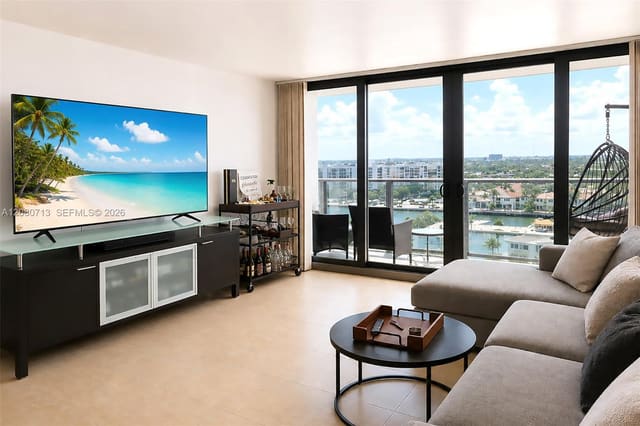 2301 S Ocean Drive 1206, Hollywood, FL 33019
