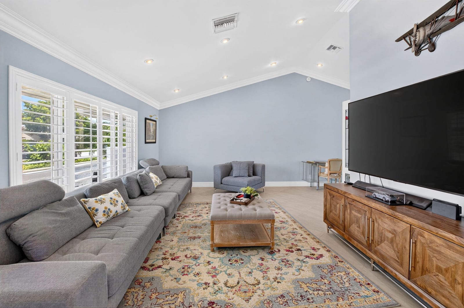 9696 Majestic Way — photo 10