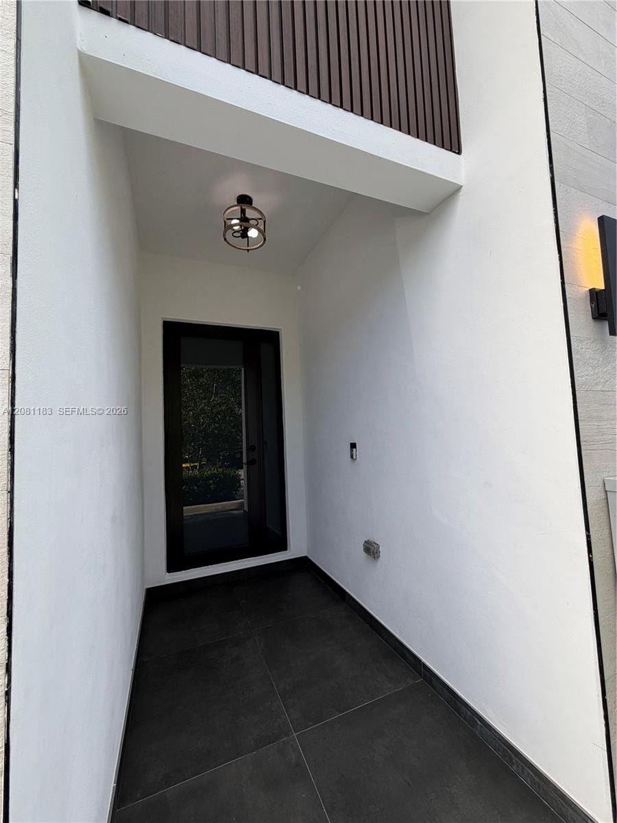 4655 SW 32nd Avenue 2B — photo 3