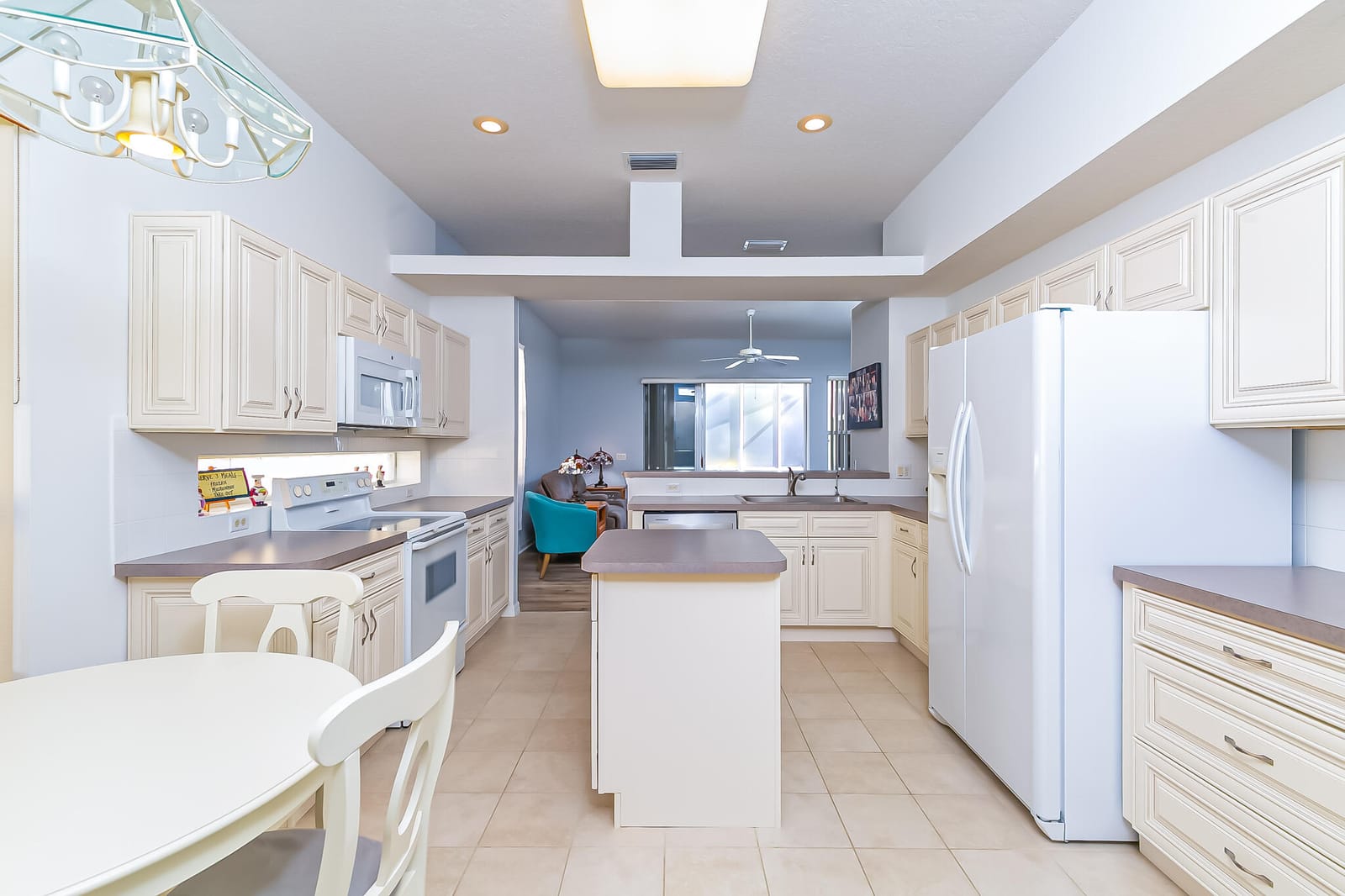 619 NW MONTICELLO Place — photo 12