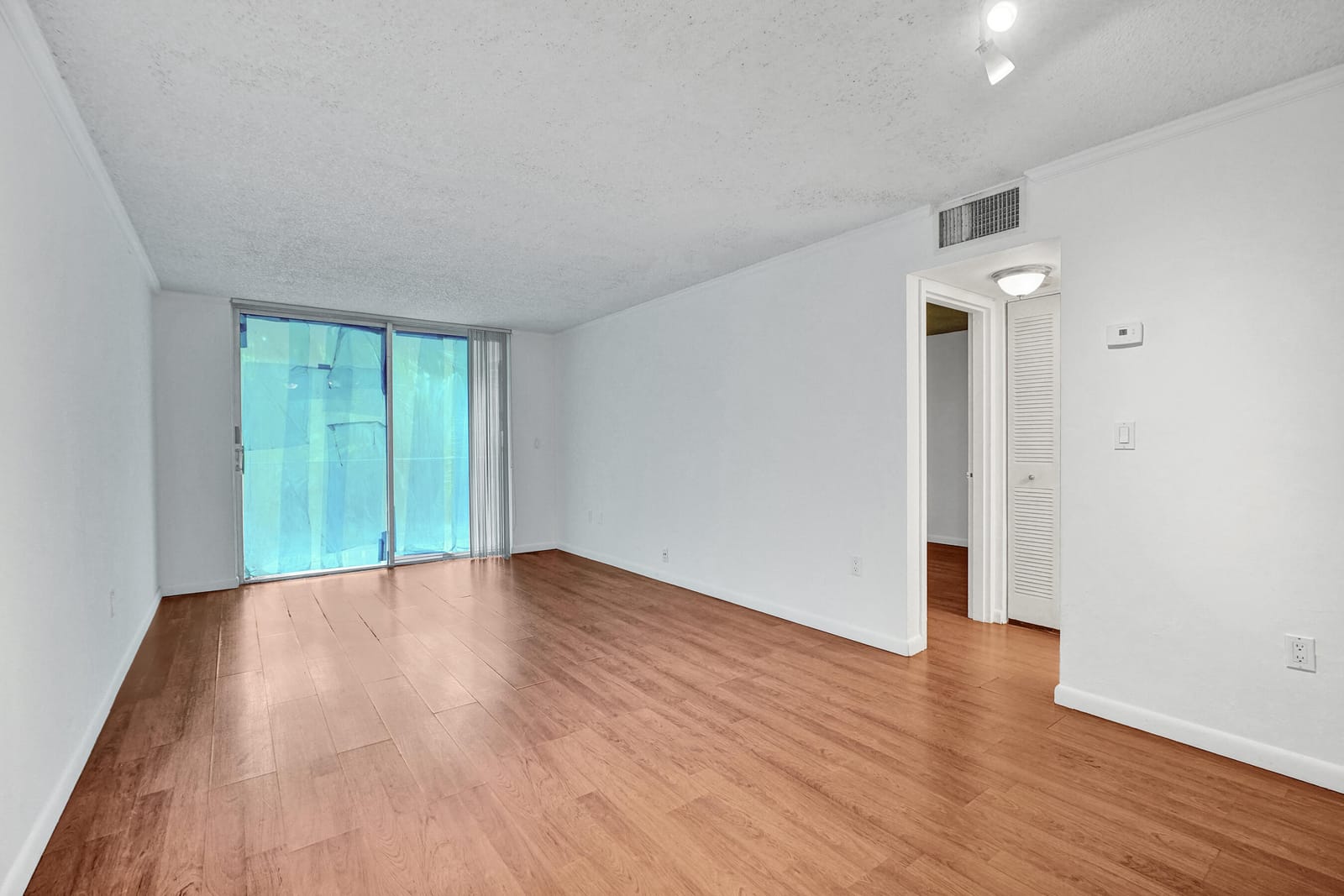 1805 SANS SOUCI Boulevard 421, North Miami, FL 33181 photo 12