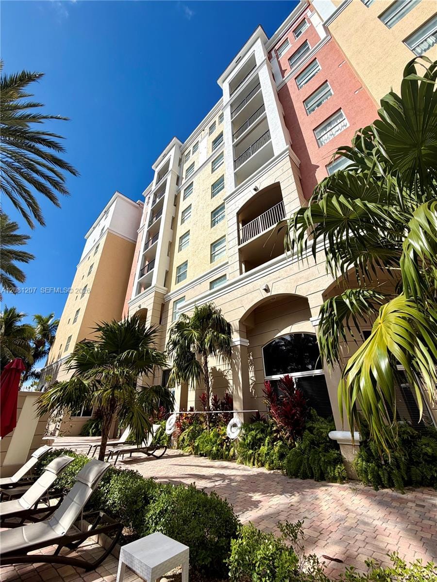 17150 N Bay Road 2419, Sunny Isles Beach, FL 33160 photo 17