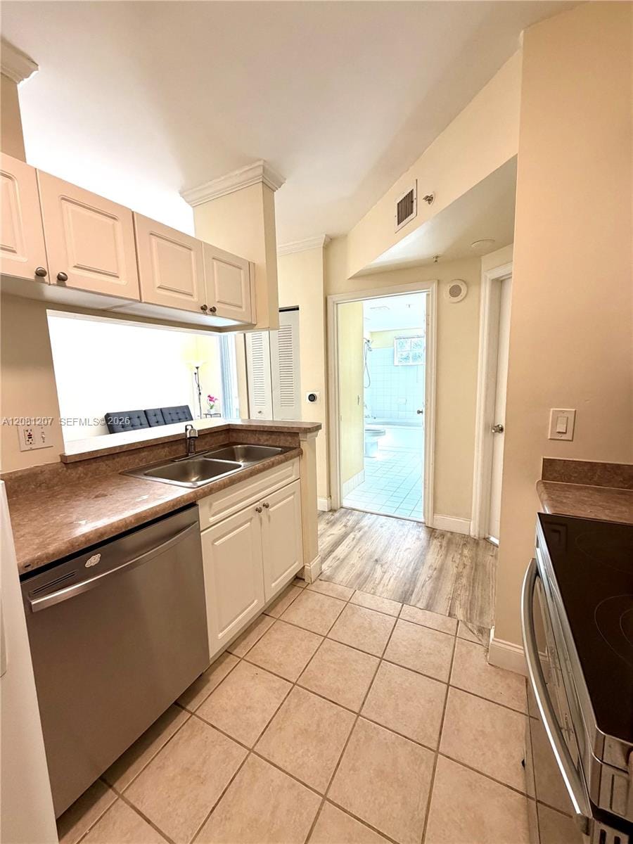 17150 N Bay Road 2419 — photo 8
