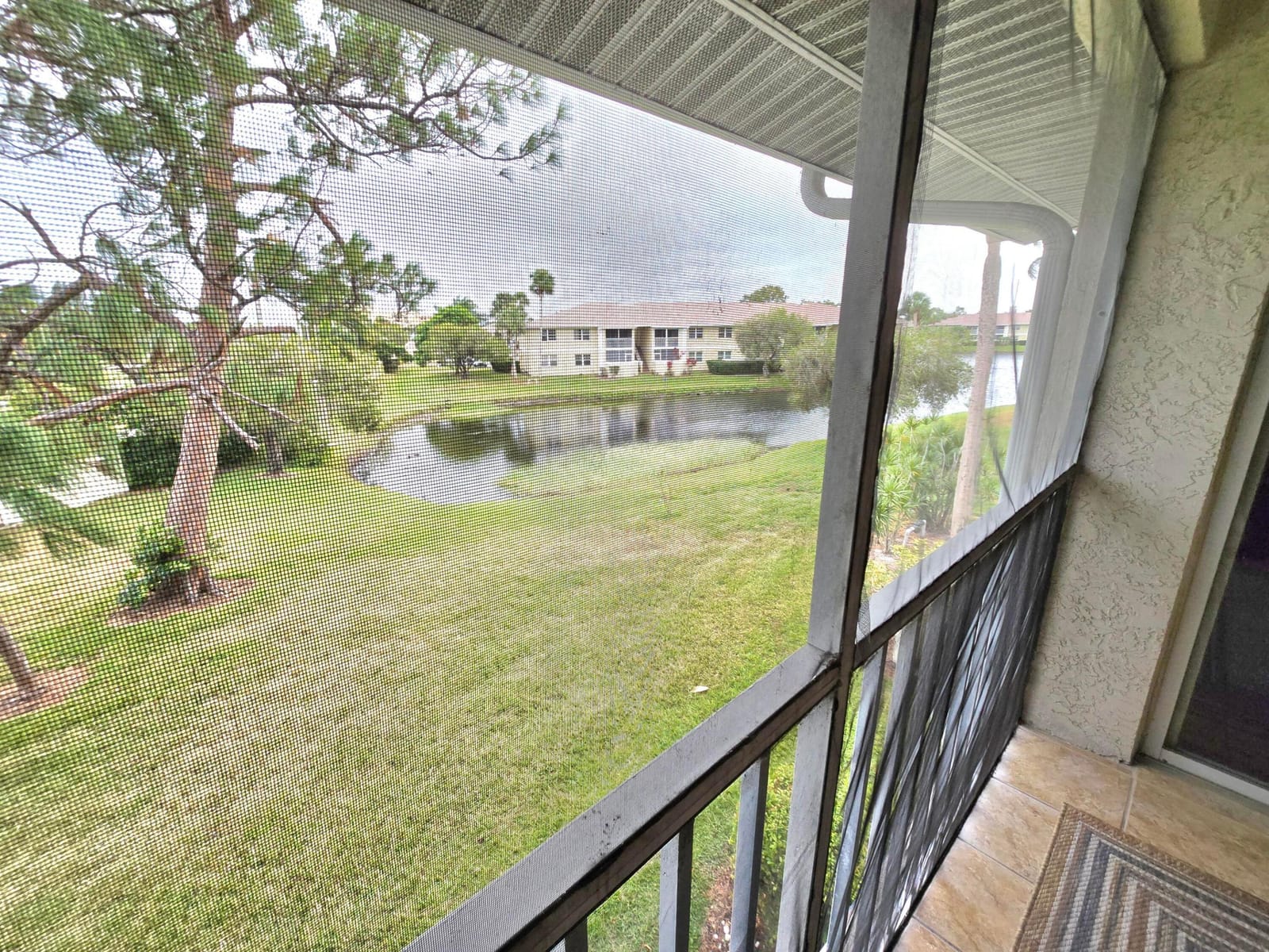 1503 SE Royal Green Circle 201, Port St. Lucie, FL 34952 photo 2