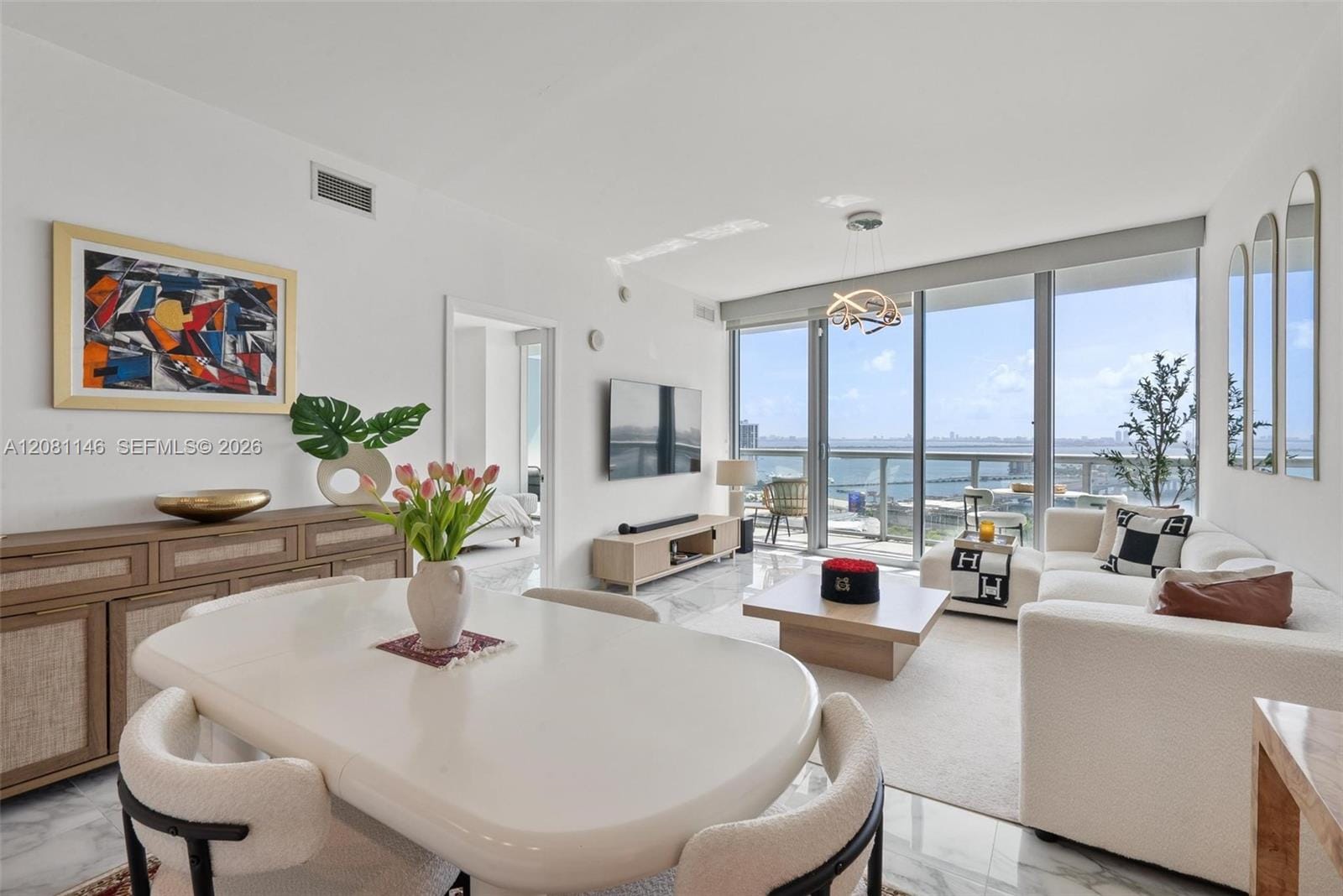 888 Biscayne Boulevard 2510, Miami, FL 33132