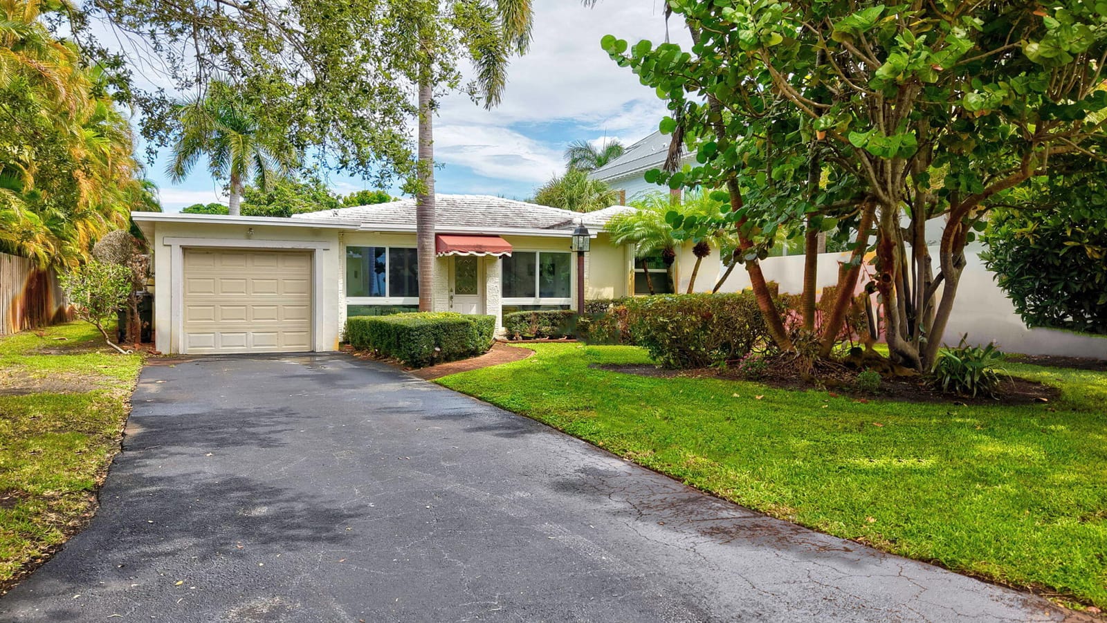 907 BOND Way, Delray Beach, FL 33483