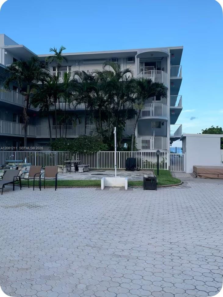 1480 S Ocean Boulevard 218, Lauderdale-By-The-Sea, FL 33062