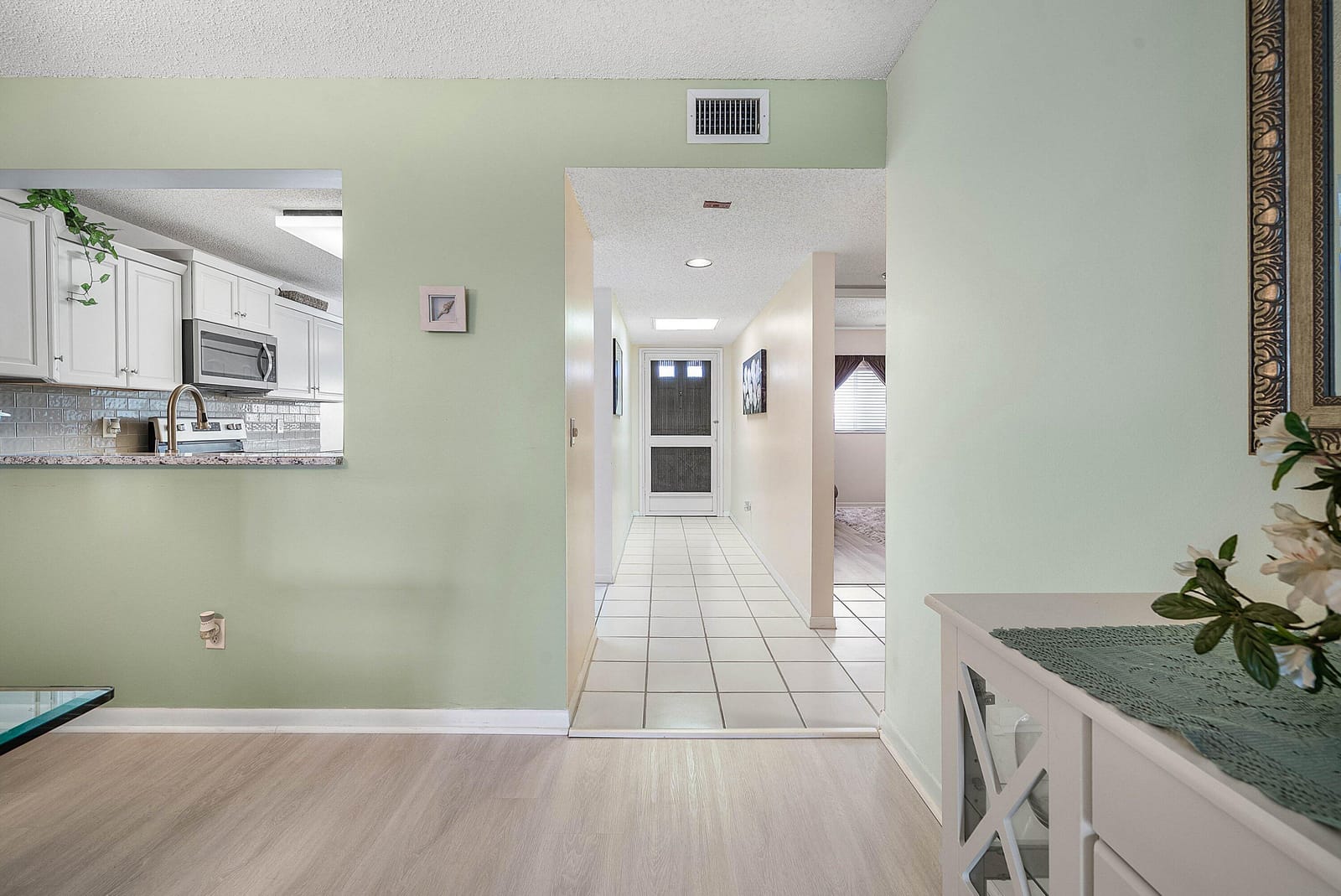 4735 LUCERNE LAKES Boulevard E 402 — photo 5