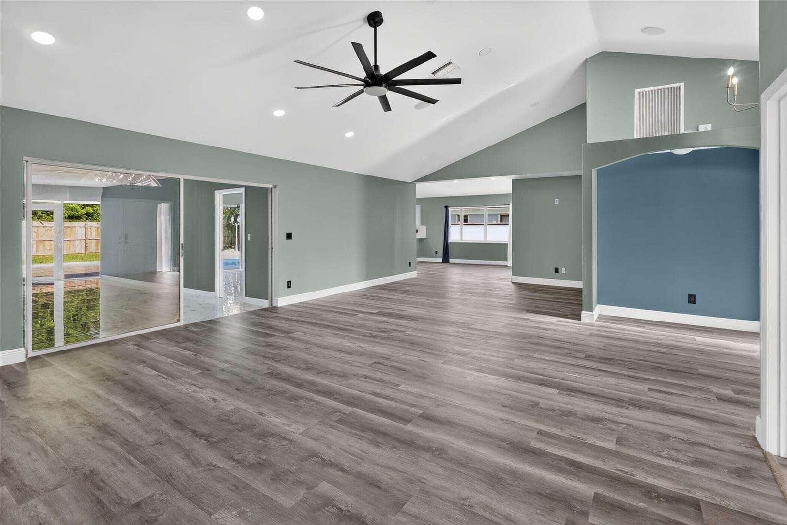 3230 Alexander Court — photo 11