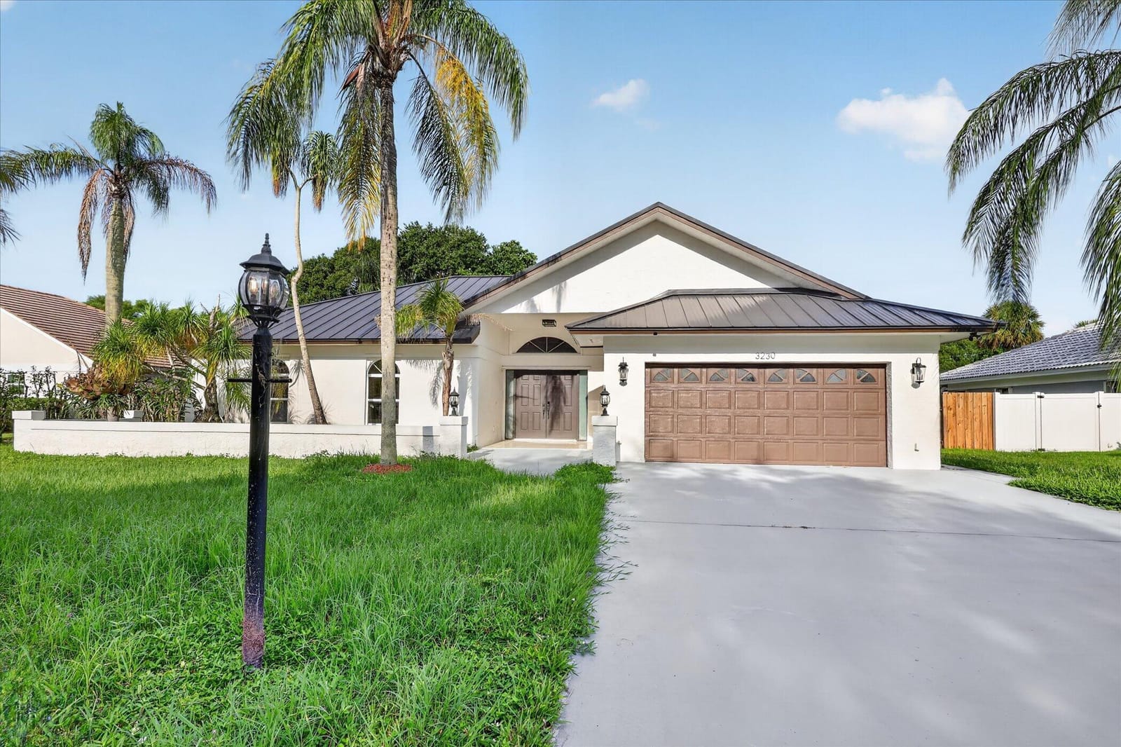 3230 Alexander Court — photo 4