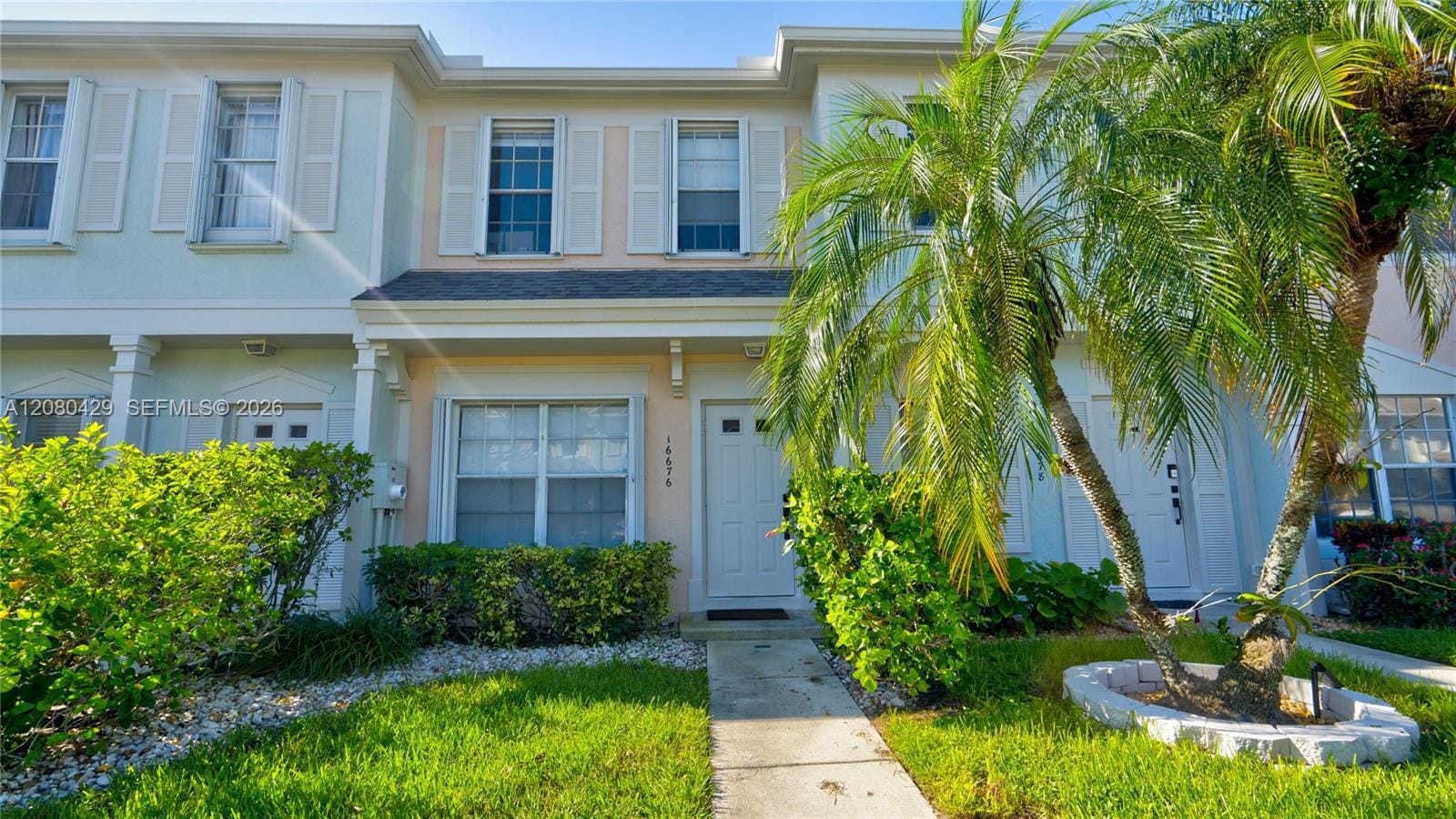 16676 Hemingway Drive — photo 4