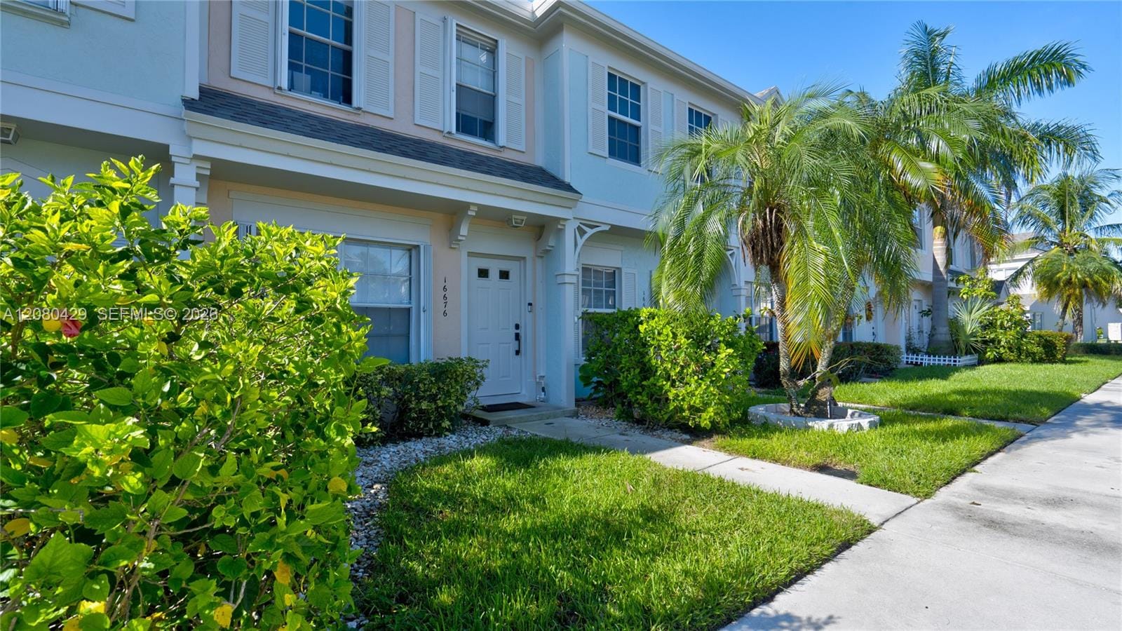 16676 Hemingway Drive — photo 5