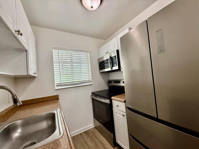1671 NE 33rd Street Apt 11, Pompano Beach, FL 33064