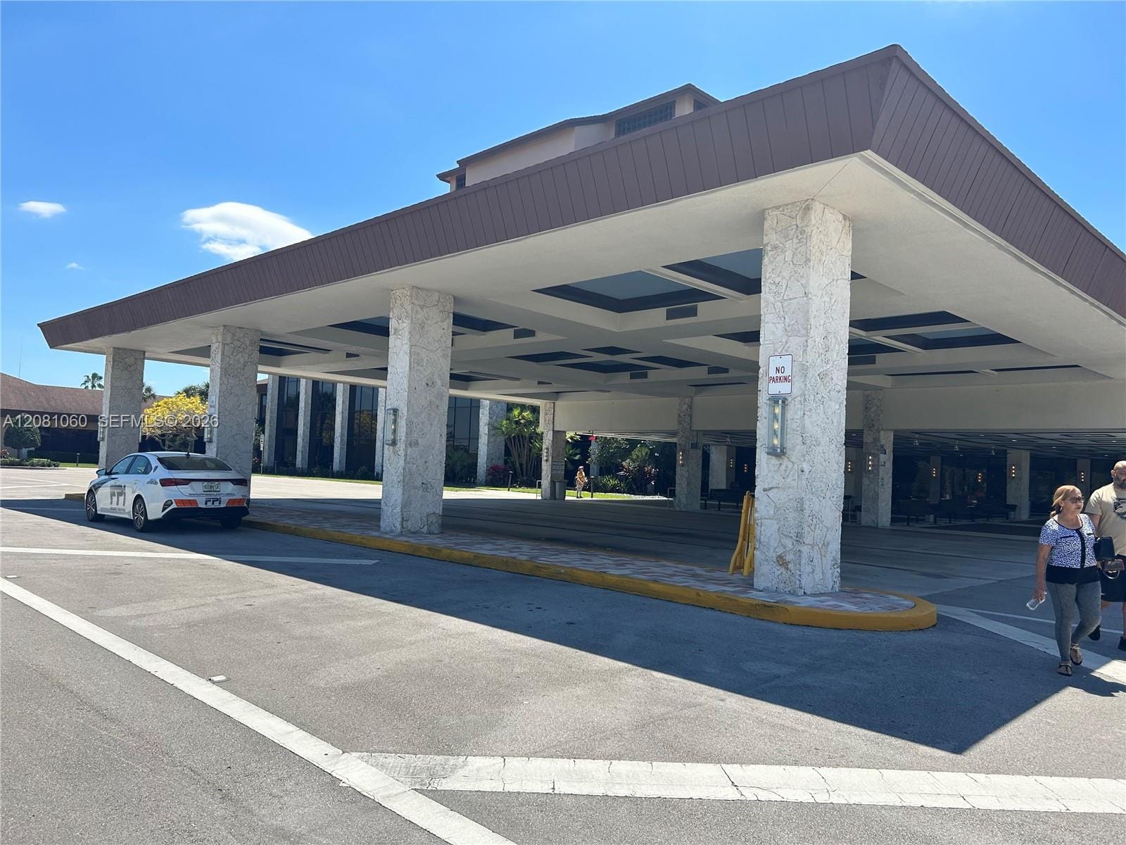 100 SW 132nd Way 305K, Pembroke Pines, FL 33027