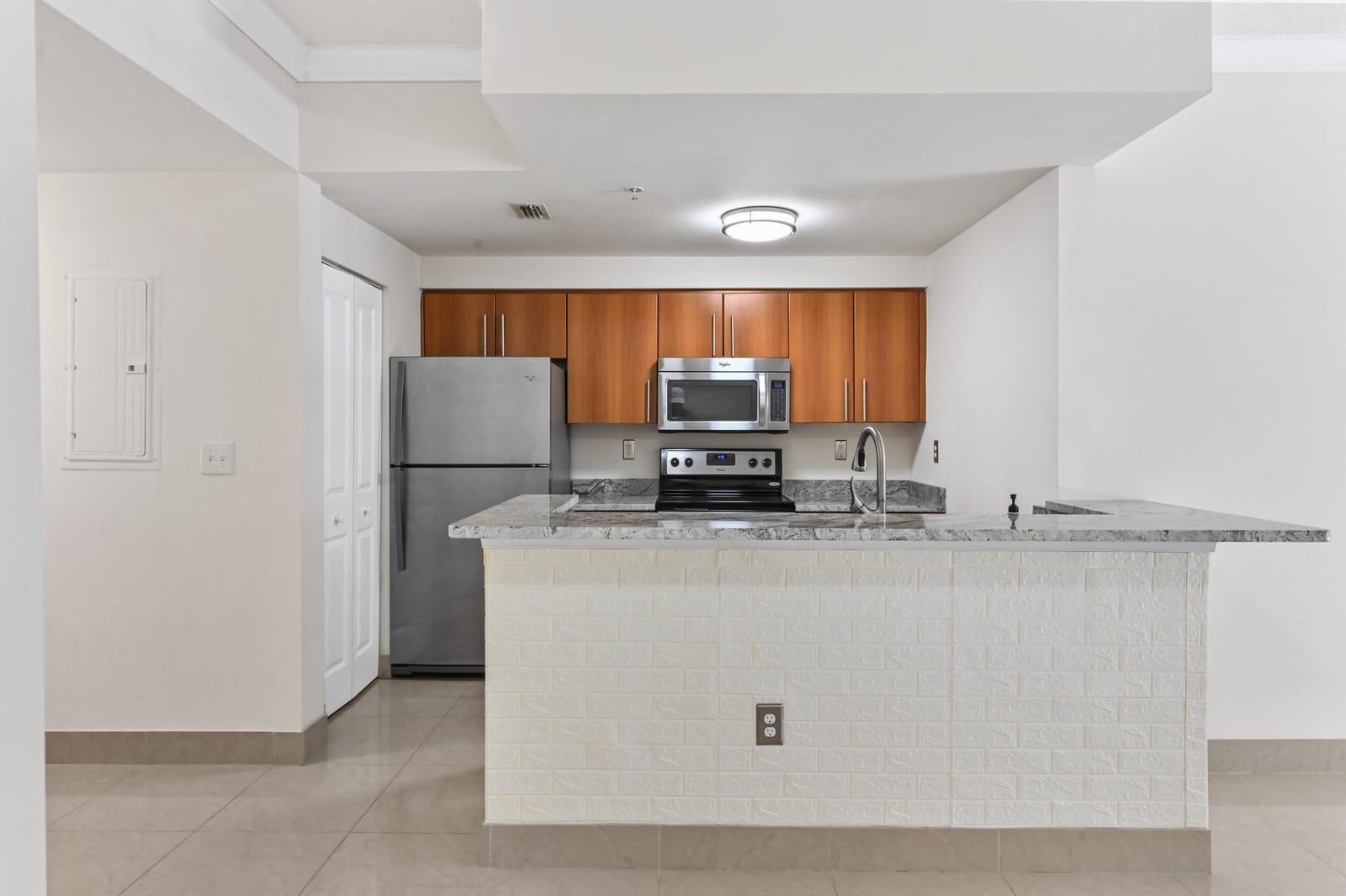 6020 W Sample Road 204 — photo 10
