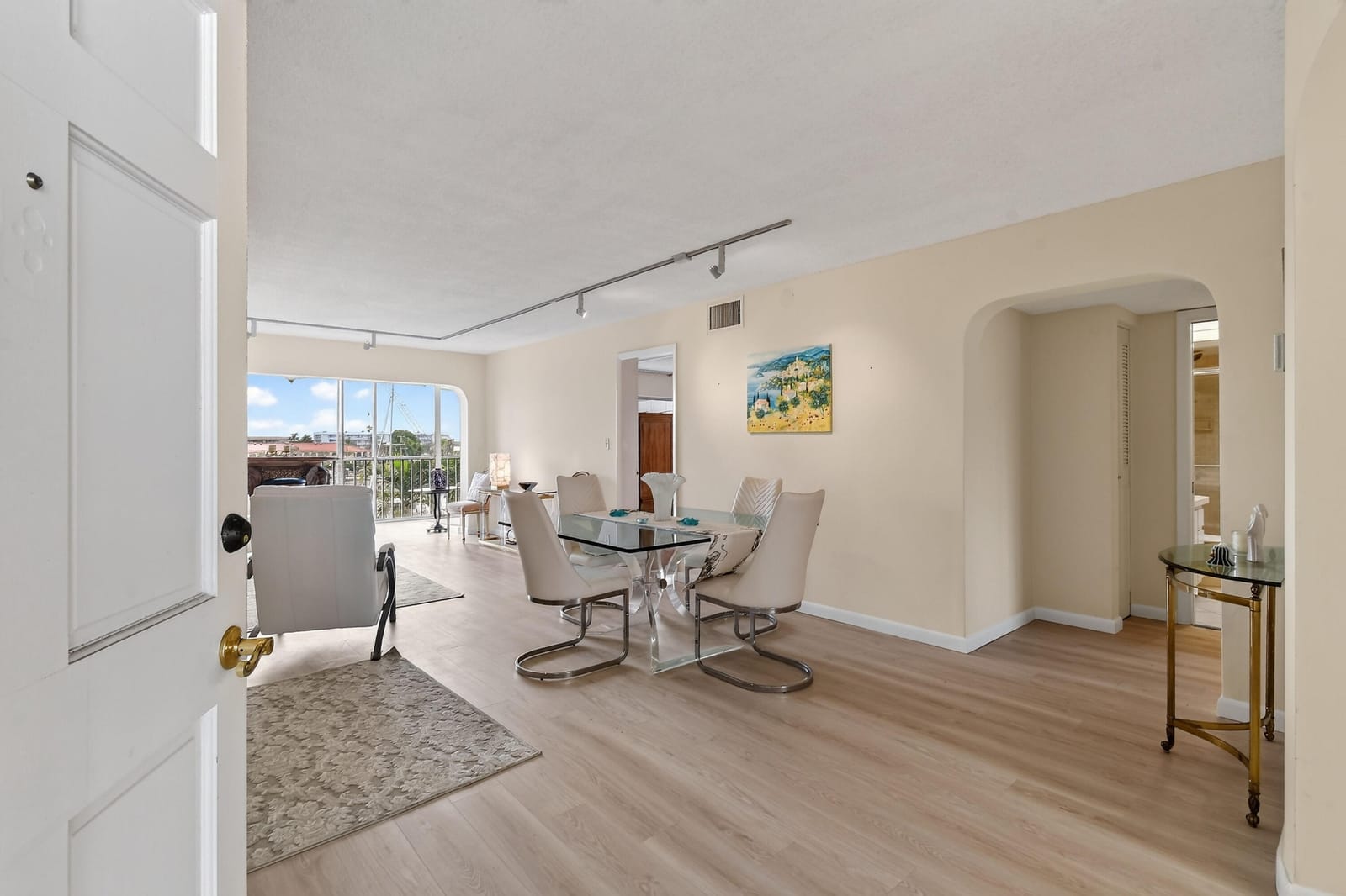 907 Marina Drive Unit 306 — photo 3