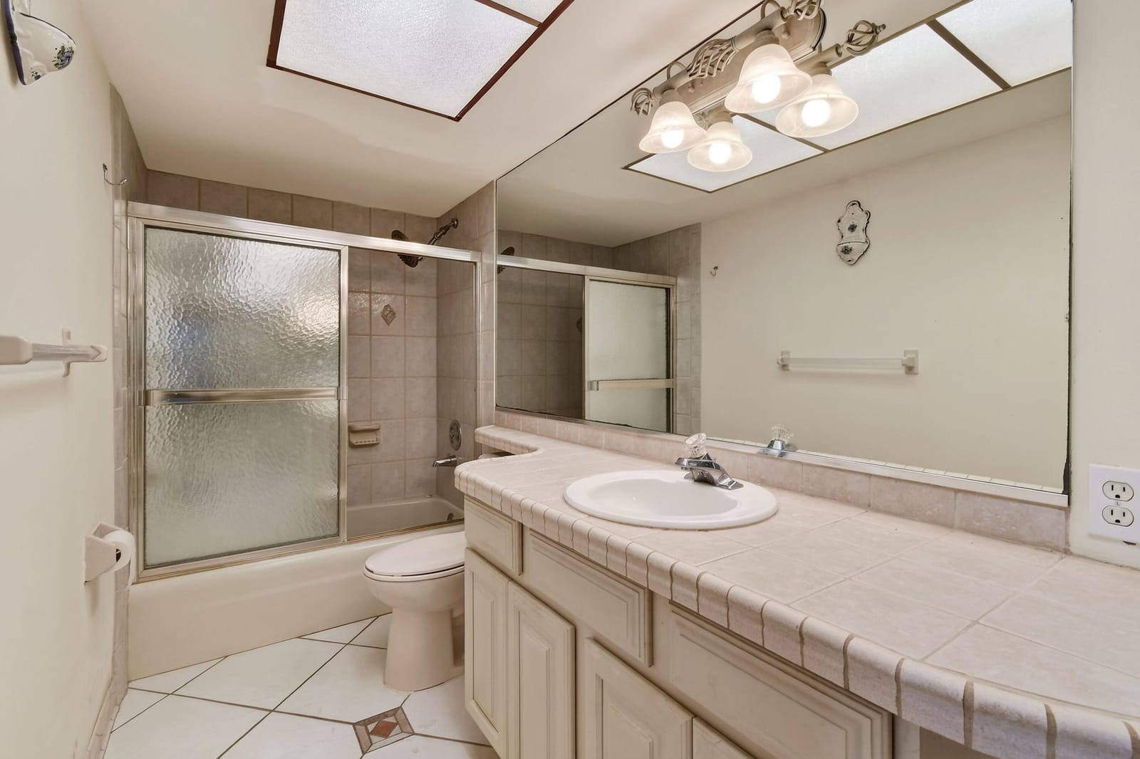 907 Marina Drive Unit 306, North Palm Beach, FL 33408 photo 22