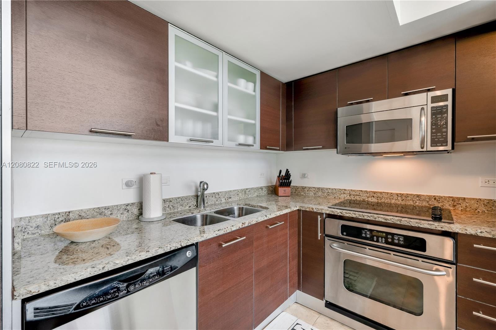 41 SE 5th Street 1607 — photo 3