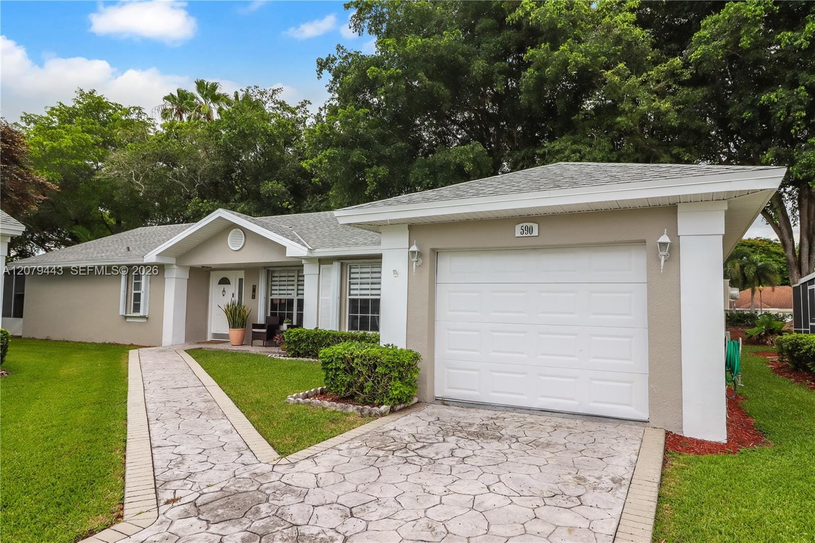 590 SE 19th Drive, Homestead, FL 33033