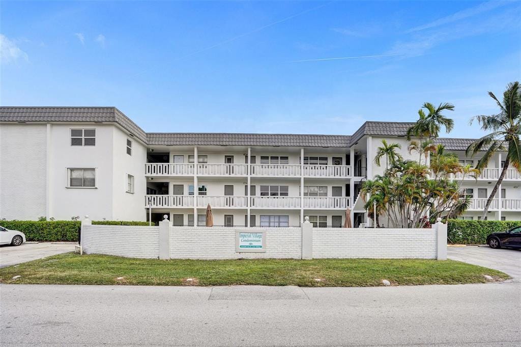 6200 NE 22ND Way 312, Fort Lauderdale, FL 33308