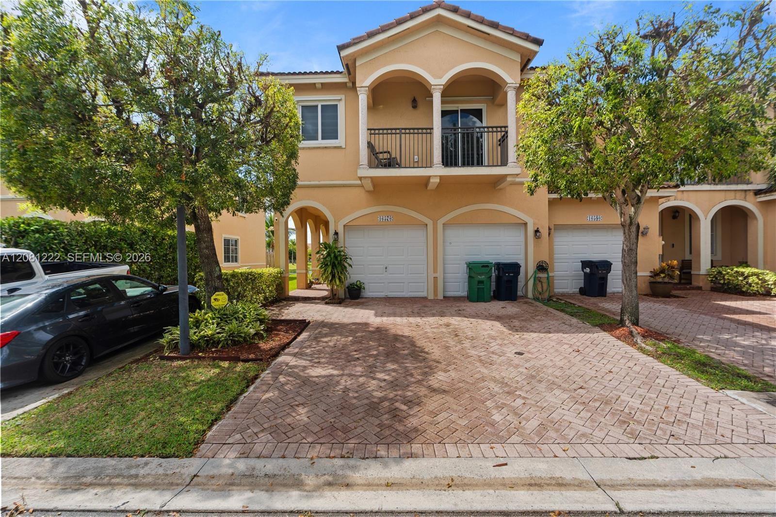 16570 SW 70th Street, Miami, FL 33193