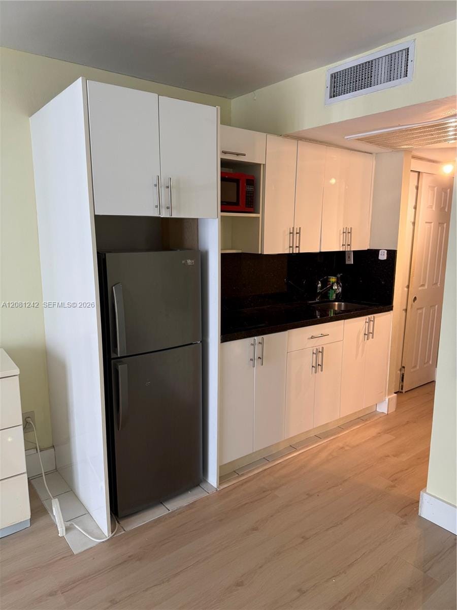 19201 Collins Avenue 717 — photo 12