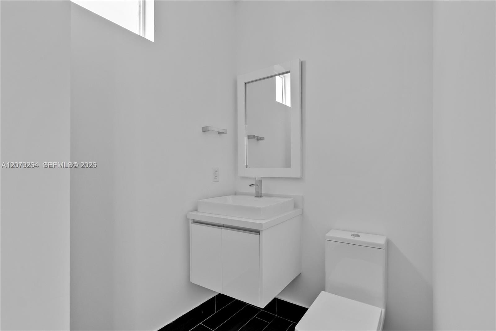 10517 NW 66th Street — photo 12