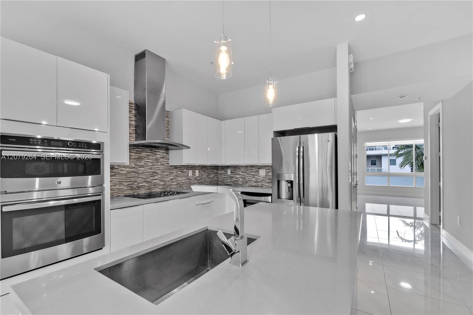 10517 NW 66th Street — photo 9