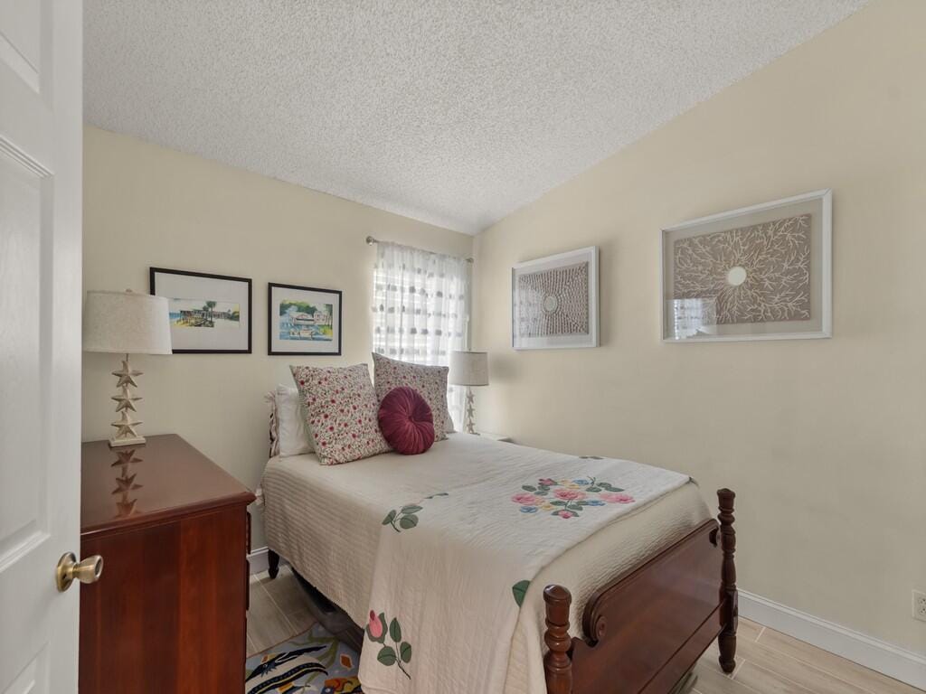 1007 E 13TH Square, Vero Beach, FL 32960 photo 26