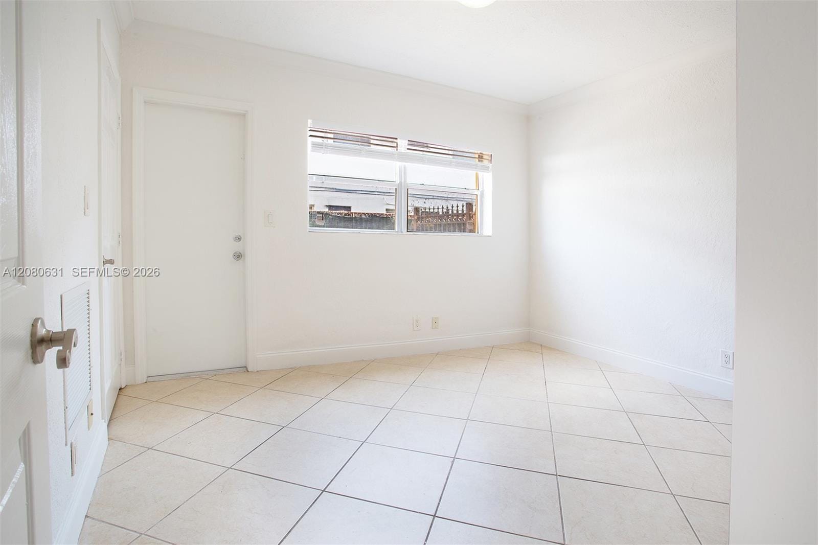 744 NE 14th Avenue 6 — photo 11