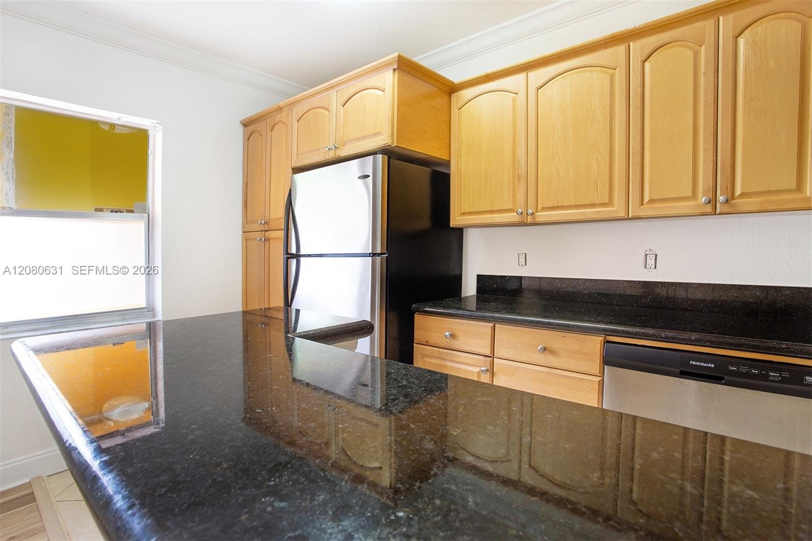 744 NE 14th Avenue 6 — photo 10