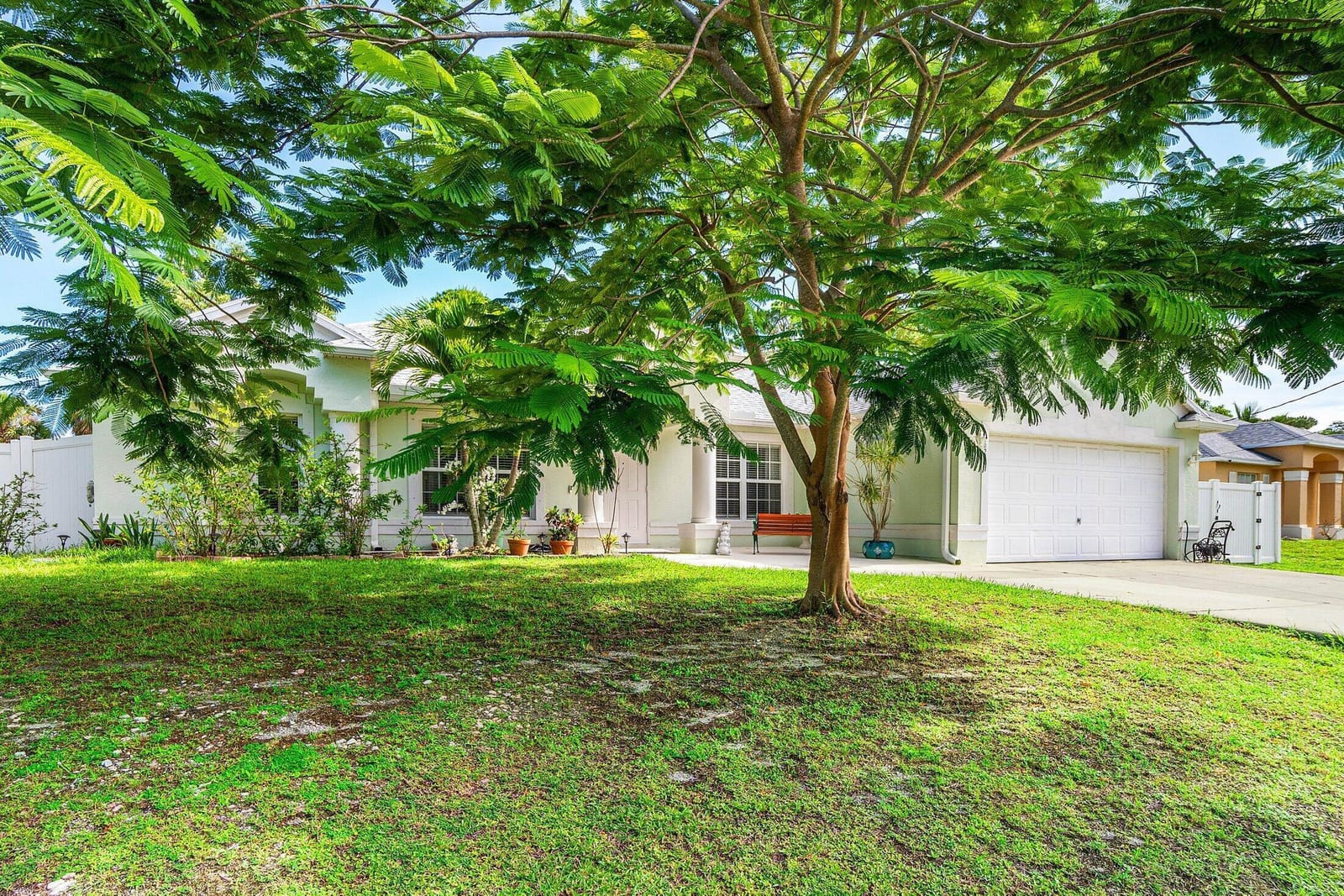 1629 SW Fortune Road — photo 3