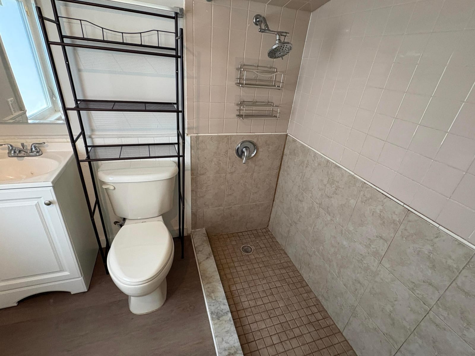 1912 ARTHUR Street C — photo 8
