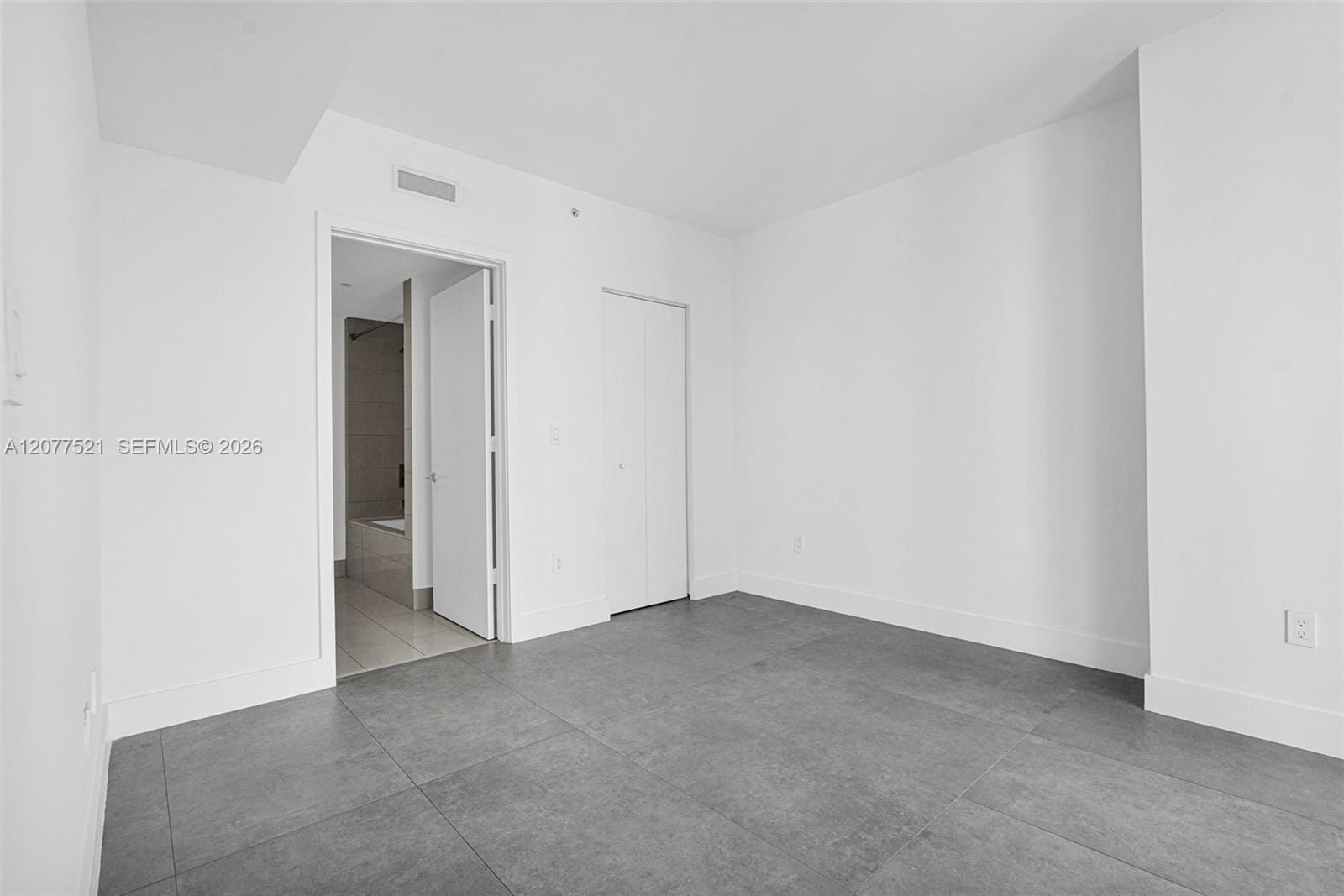 1300 S Miami Avenue 2811, Miami, FL 33130 photo 15