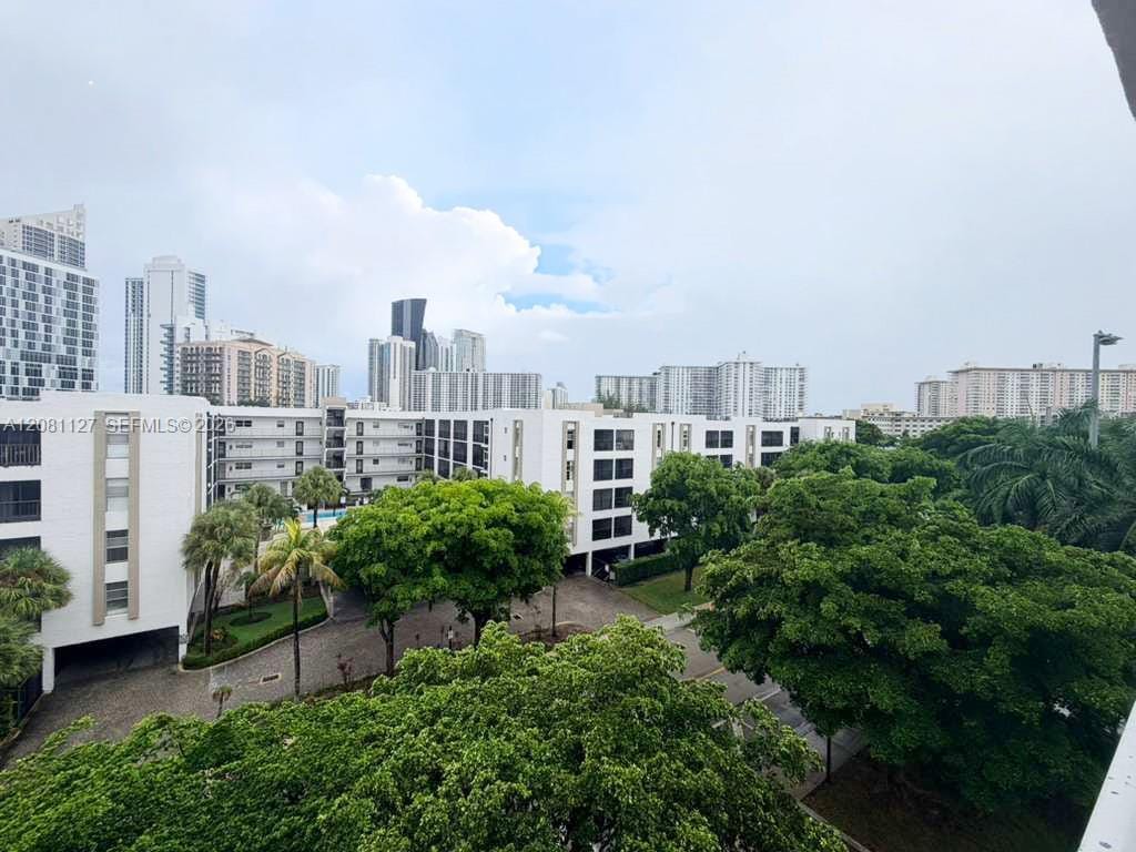 200 178th Drive 606, Sunny Isles Beach, FL 33160 photo 16
