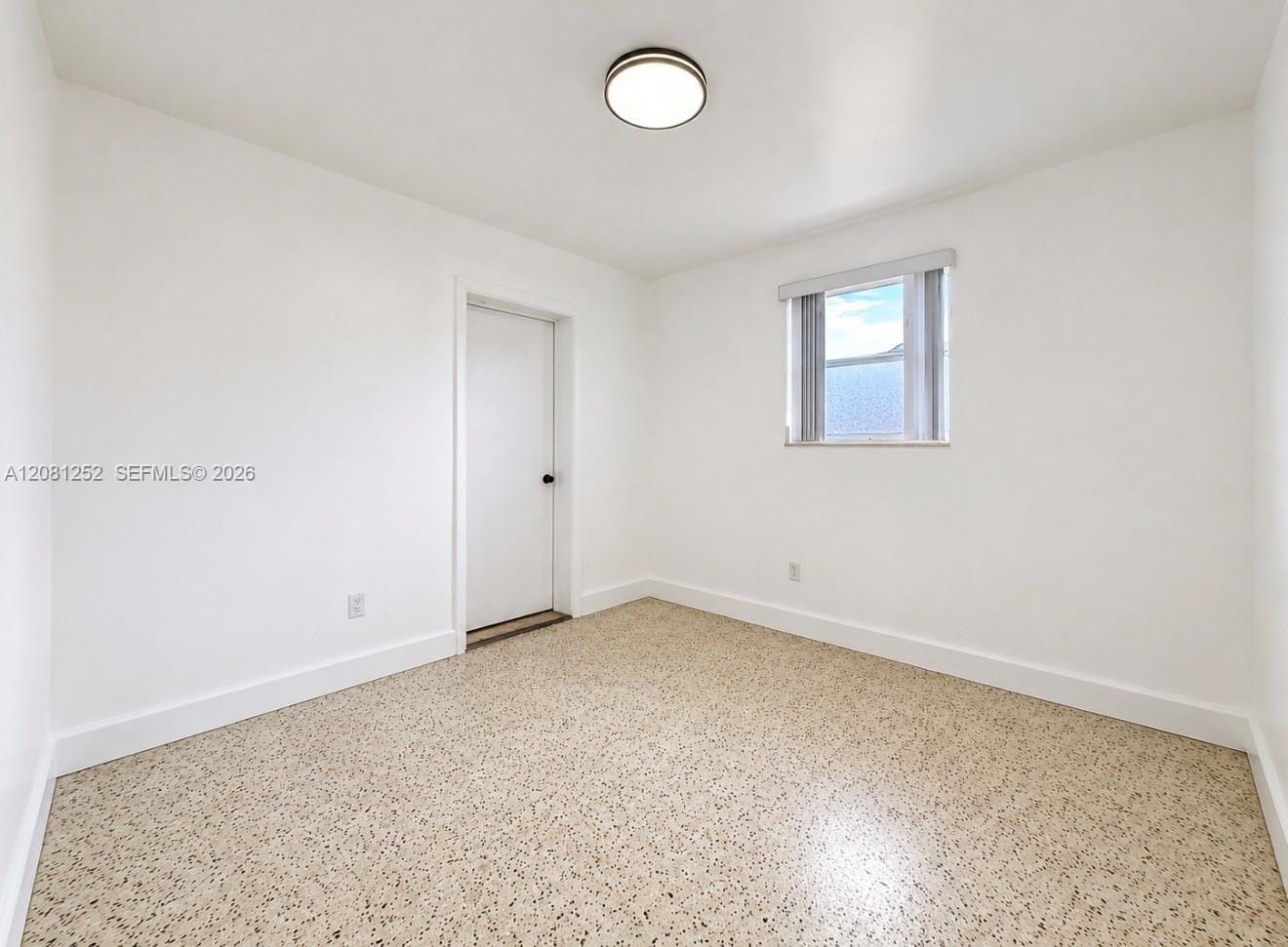 212 Northwest Boulevard 214 — photo 5