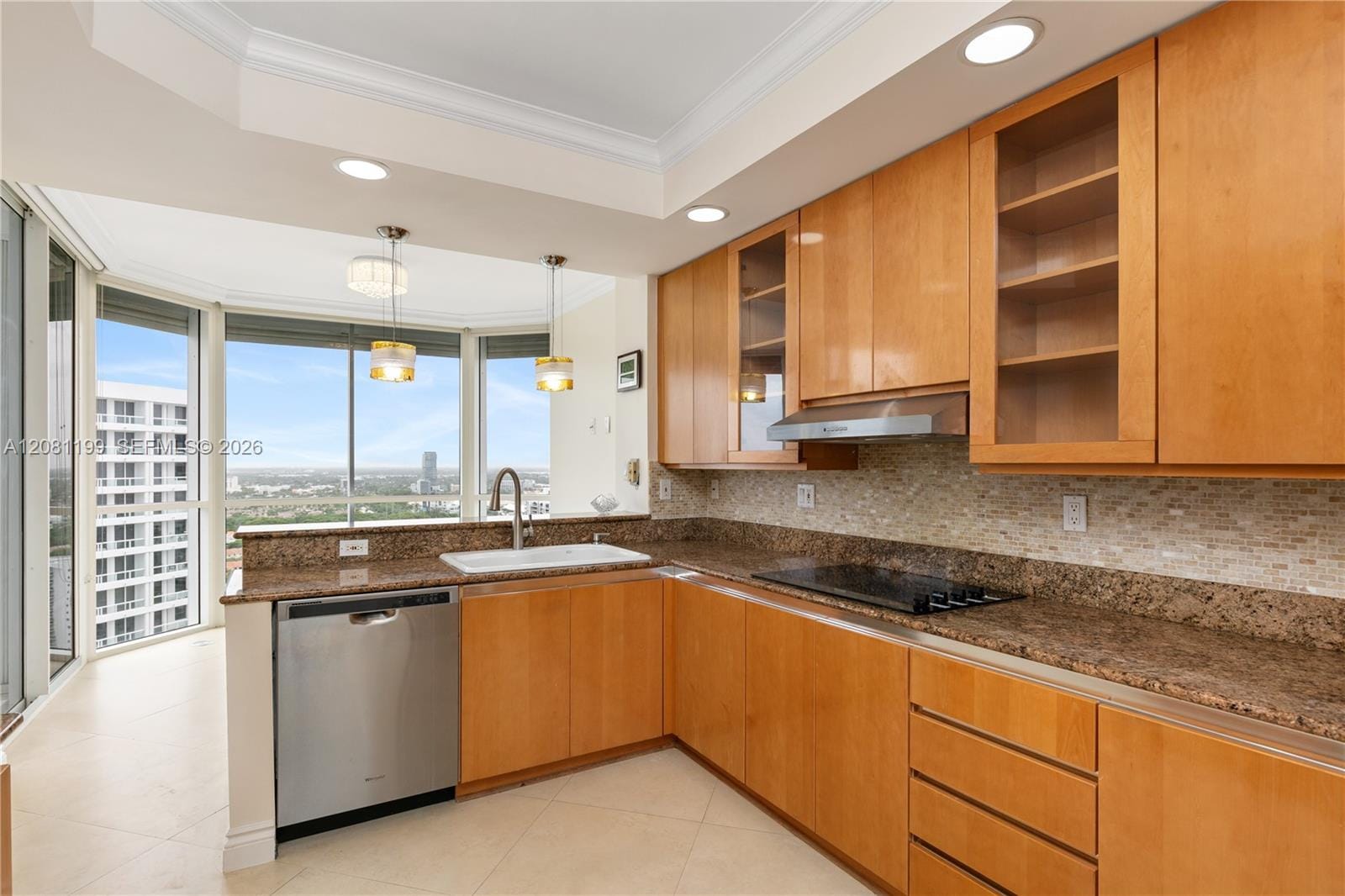 21150 Point Place LPH 2902 — photo 11