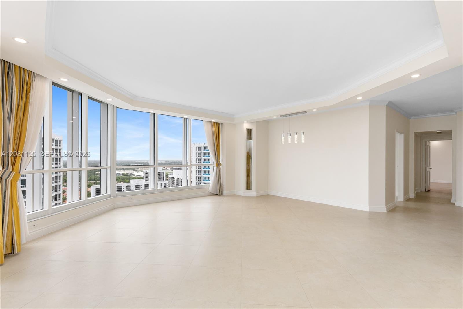 21150 Point Place LPH 2902 — photo 8