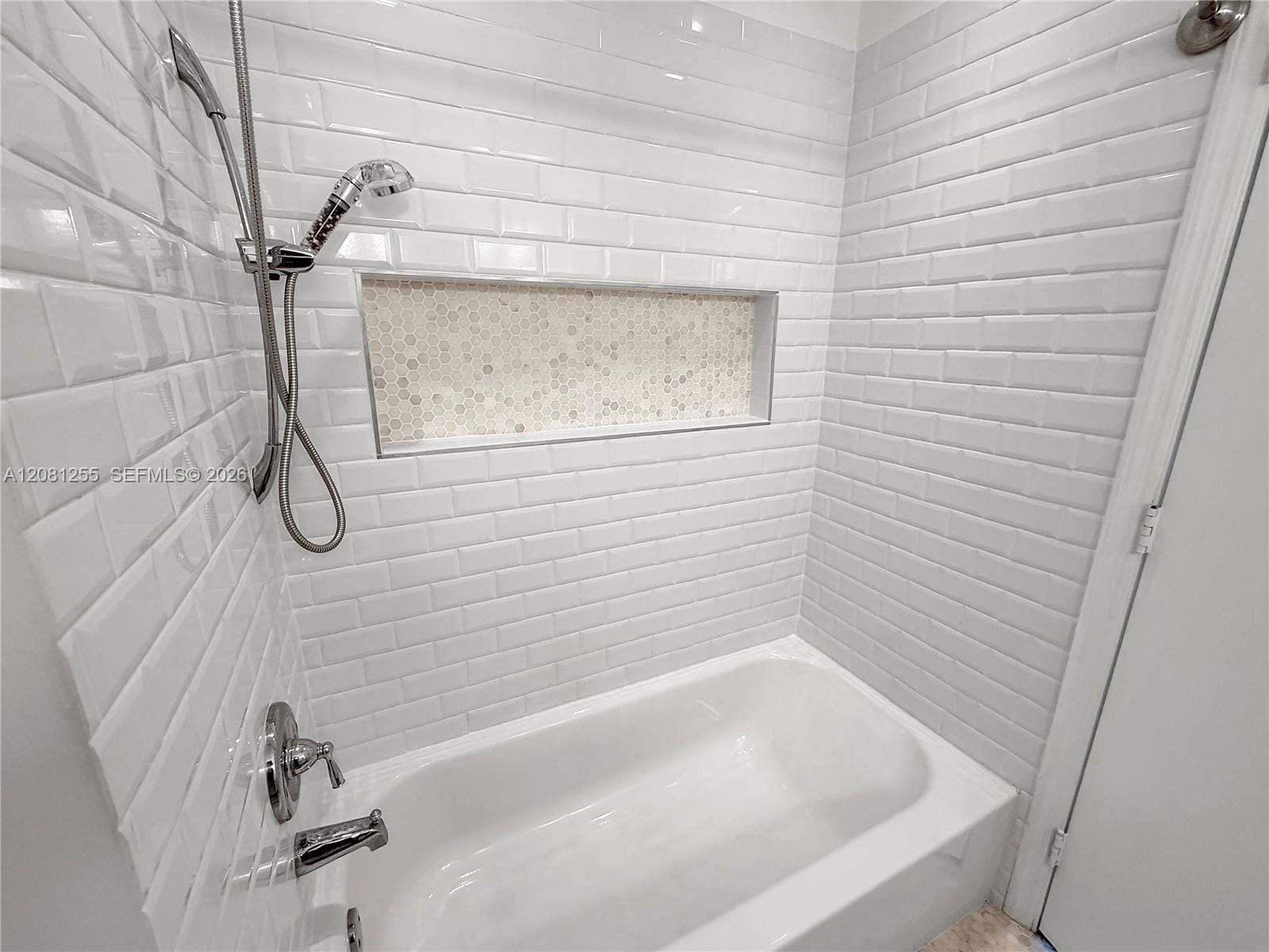 1606 Veracruz Lane, Weston, FL 33327 photo 13