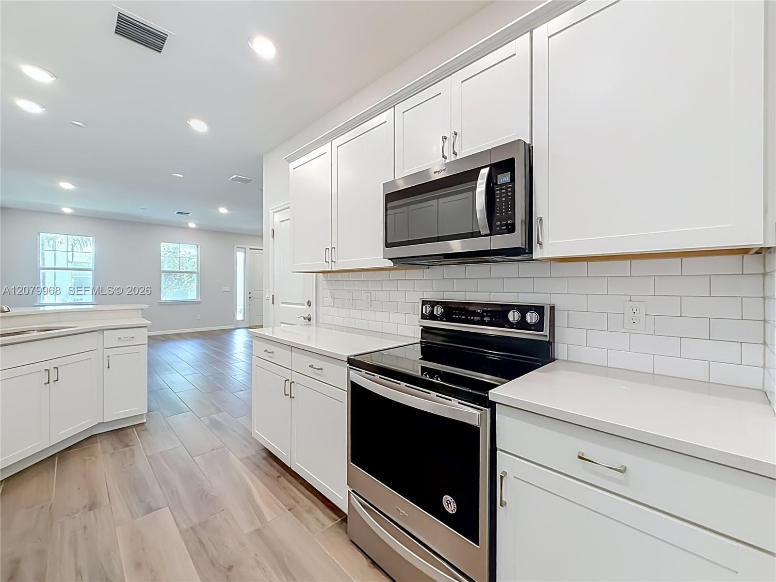 1040 Eucalyptus Drive 2, Hollywood, FL 33021 photo 13
