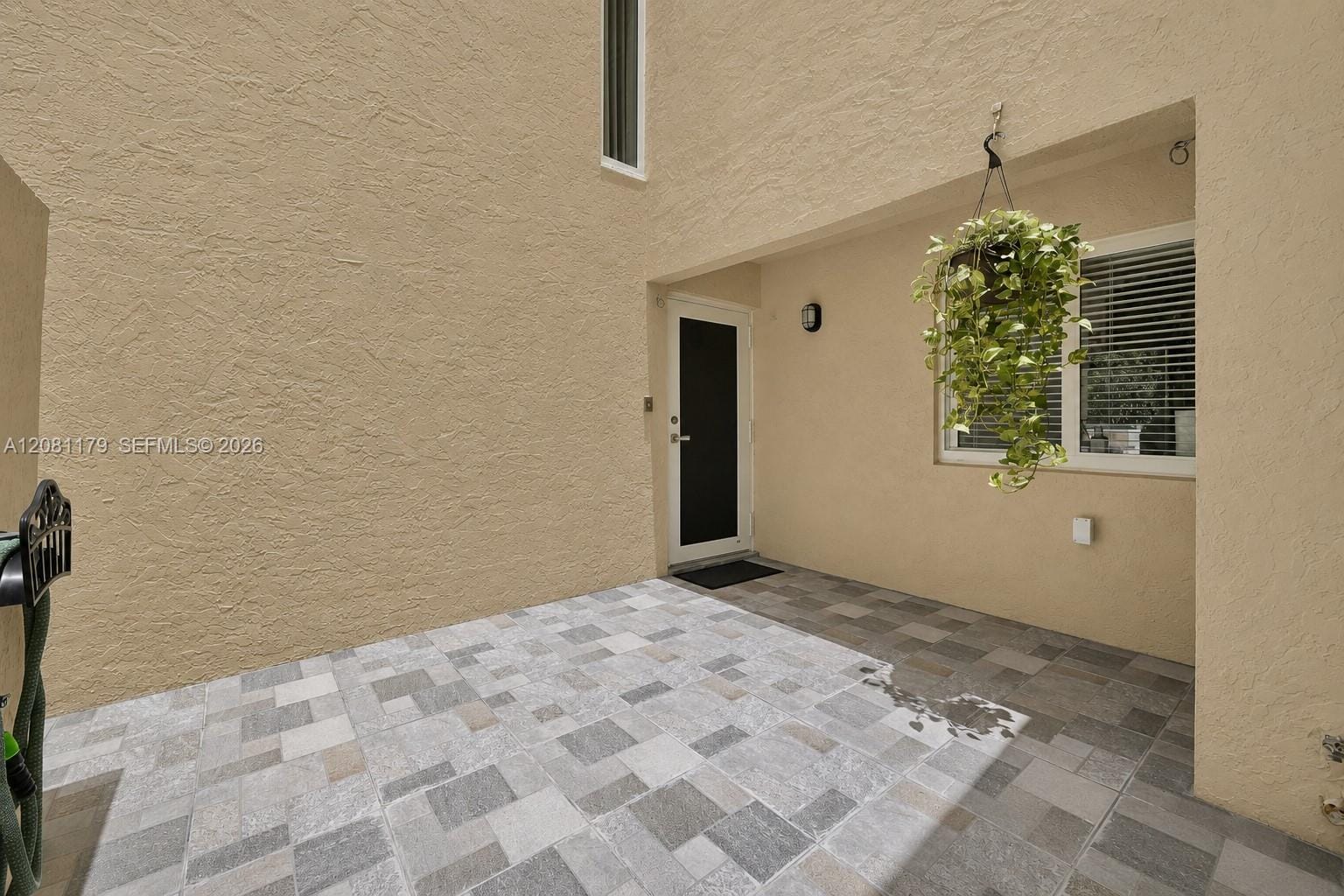 9133 Fontainebleau Boulevard 5 — photo 7