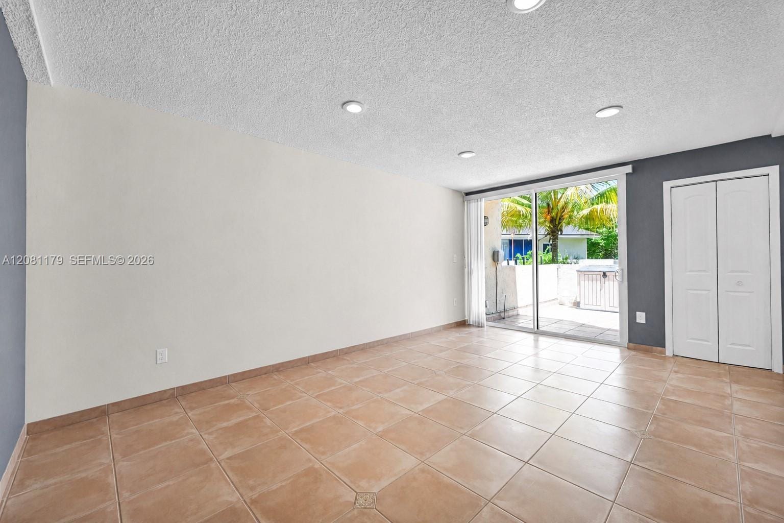 9133 Fontainebleau Boulevard 5 — photo 9