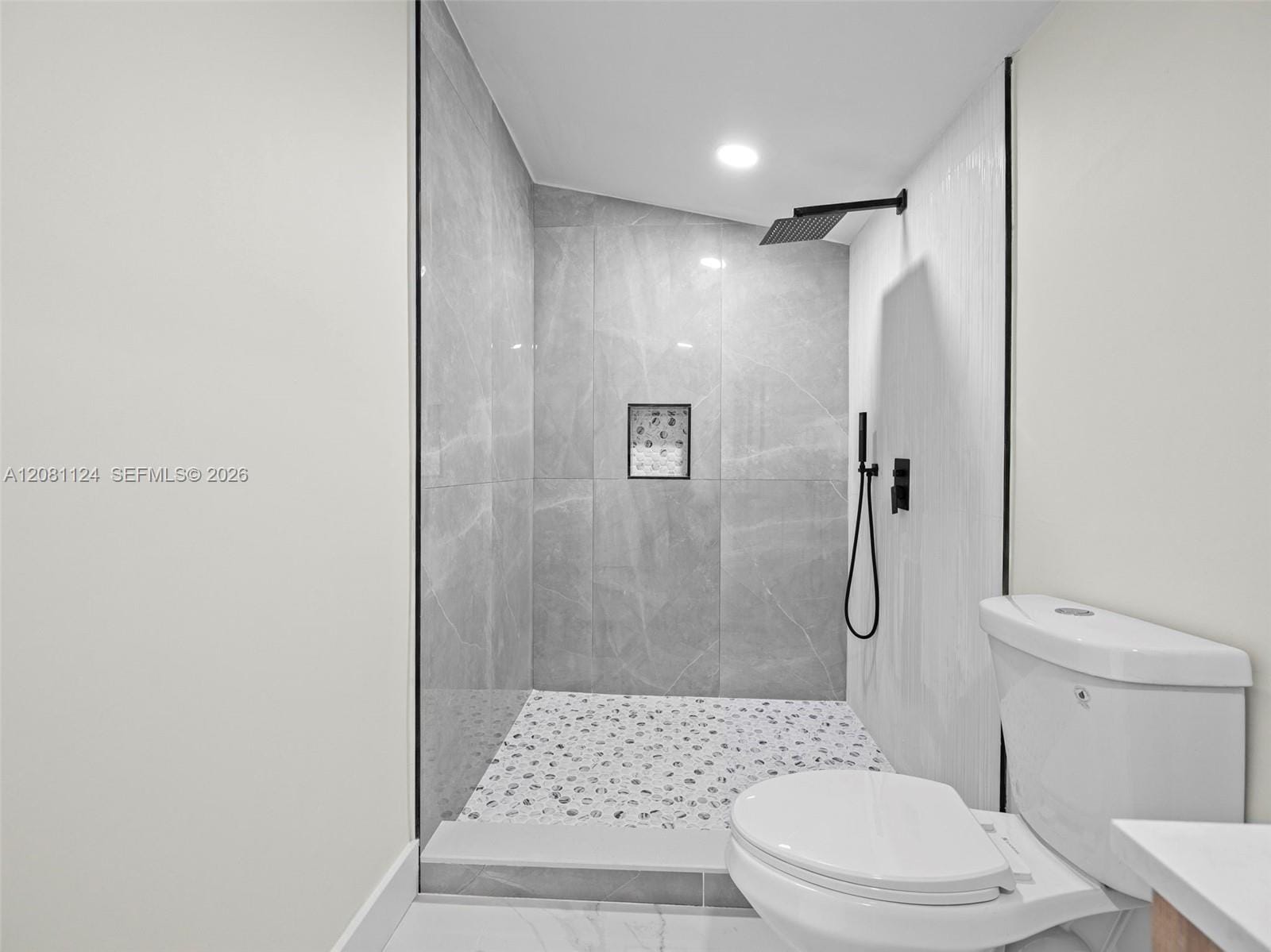 3651 SW 40th Avenue, West Park, FL 33023 photo 17